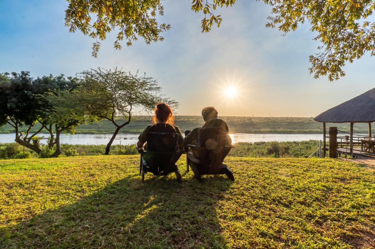 Crocodile Bridge Safari Lodge Komatipoort Exterior photo